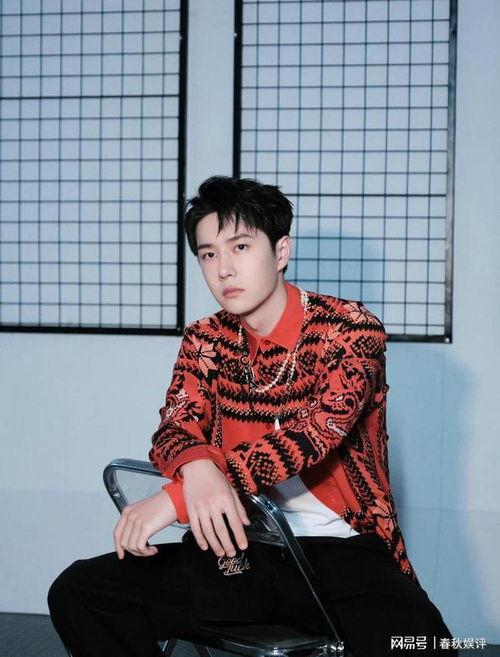 娱乐圈爆料小生,揭秘明星幕后故事 第2张 娱乐圈爆料小生,揭秘明星幕后故事 第2张